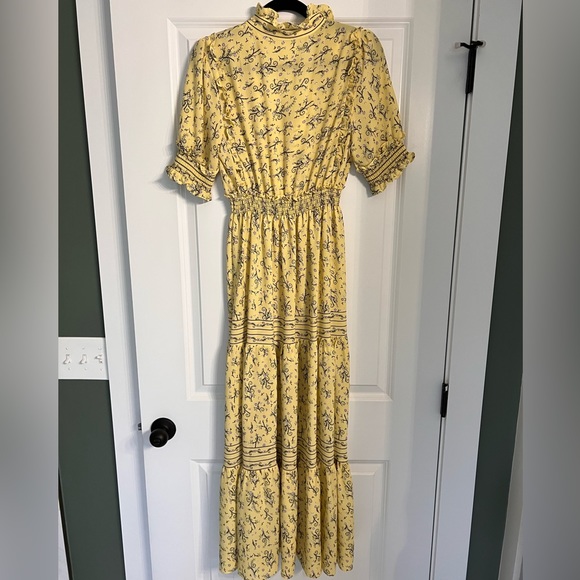 Spring maxi dress with ruched details - Picture 4 of 5